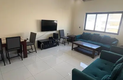 Apartment - 2 Bedrooms - 2 Bathrooms for rent in Gudaibiya - Manama - Capital Governorate