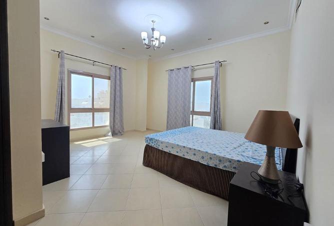 999459 - Property Image 3