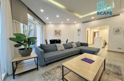 Apartment - 3 Bedrooms - 4 Bathrooms for rent in Al Juffair - Capital Governorate