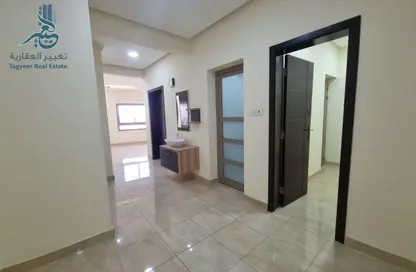 Apartment - 2 Bedrooms - 3 Bathrooms for rent in Janabiya - Northern Governorate