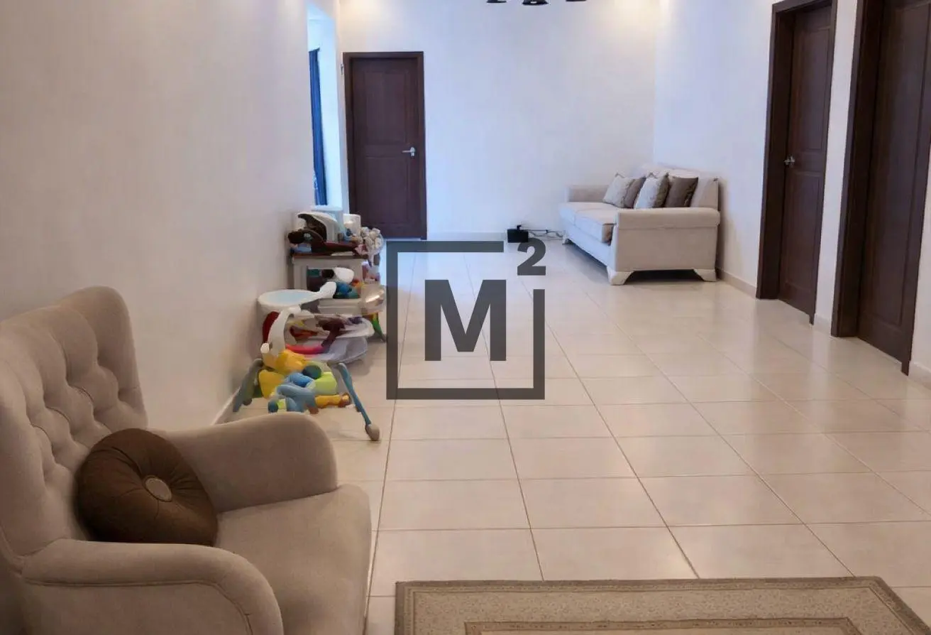 985086 - Property Main Image