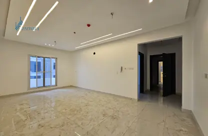 Apartment - 5 Bedrooms - 4 Bathrooms for sale in Al Bahair - Riffa - Southern Governorate Apartment - 5 Bedrooms - 4 Bathrooms for sale in Al Bahair - Riffa - Southern Governorate