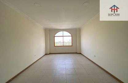 Office Space - 2 Bedrooms - 2 Bathrooms for rent in Zinj - Manama - Capital Governorate