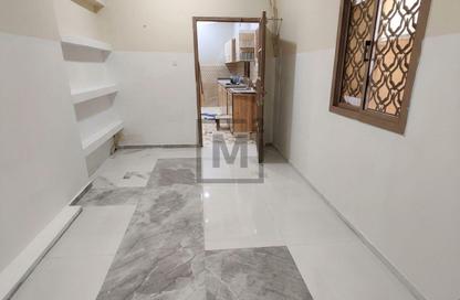 Apartment - 2 Bedrooms - 2 Bathrooms for rent in Alhajiyat - Riffa - Southern Governorate