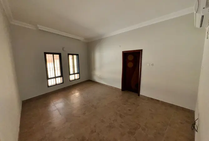 57038662 - Property Image 2