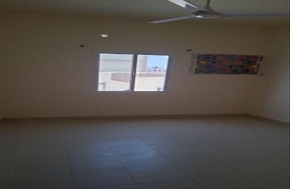 Apartment - 2 Bedrooms - 2 Bathrooms for rent in Riffa - Southern Governorate