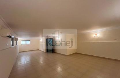 Villa - 5 - 6 for rent in Saar - Northern Governorate