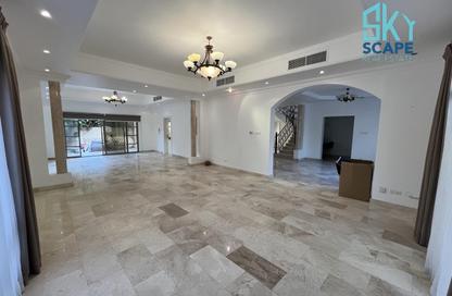 Villa - 4 - 5 for rent in Saar - Northern Governorate