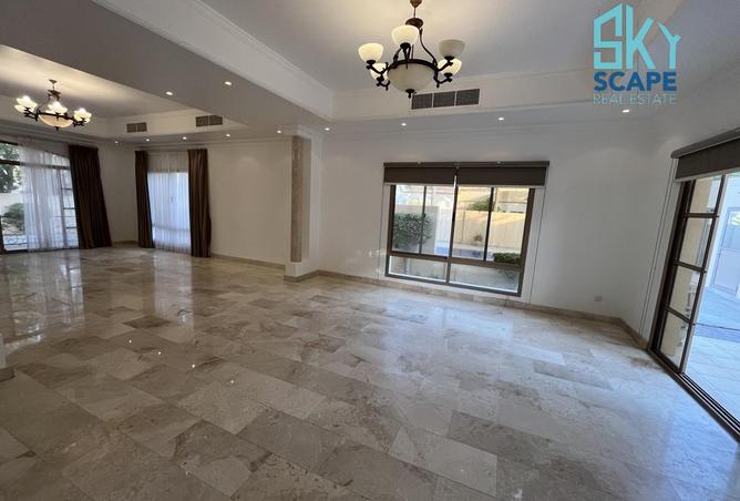 56671608 - Property Image 2