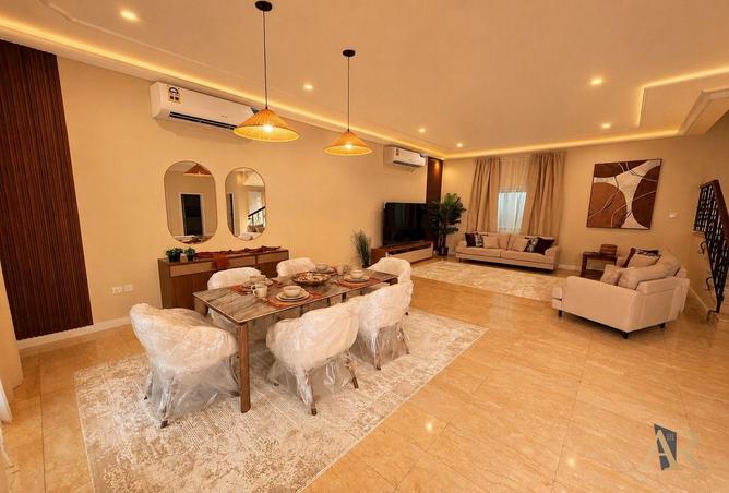 53433421 - Property Image 2