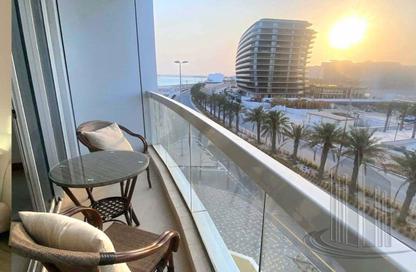 Apartment - 1 Bedroom - 2 Bathrooms for rent in The Treasure - Dilmunia Island - Muharraq Governorate