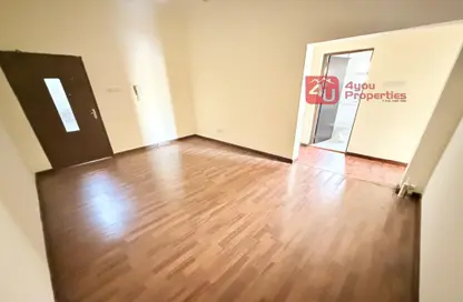 Apartment - 2 Bedrooms - 2 Bathrooms for rent in Um Al Hasam - Manama - Capital Governorate