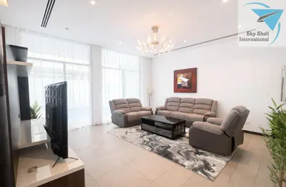 Villa - 3 Bedrooms - 5 Bathrooms for rent in Mahooz - Manama - Capital Governorate