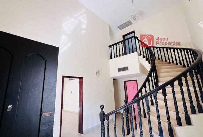 53034343 - Property Image 2