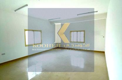 Whole Building - Studio - 2 Bathrooms for sale in Askar - Southern Governorate