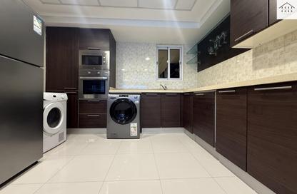 Apartment - 2 - 3 for rent in Al Juffair - Capital Governorate