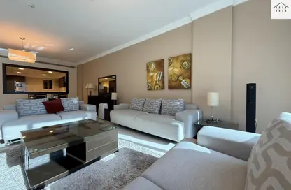 Apartment - 2 Bedrooms - 3 Bathrooms for rent in Al Juffair - Capital Governorate