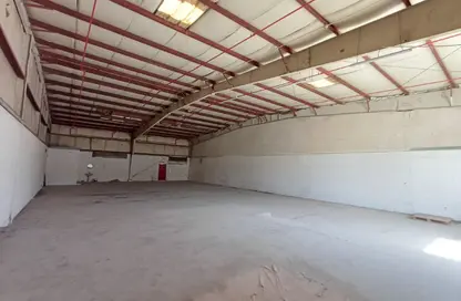 Warehouse - Studio - 2 Bathrooms for rent in Sitra - Central Governorate