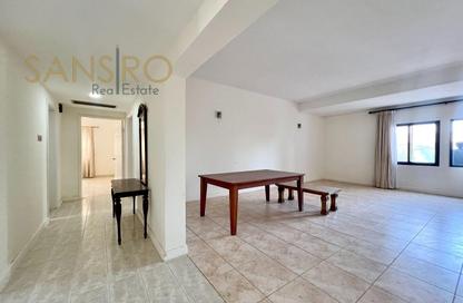 Apartment - 2 Bedrooms - 2 Bathrooms for rent in Saar - Northern Governorate