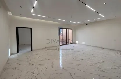 فيلا - 4 غرف نوم - 4 حمامات للبيع في ضاحية ريا - المحرق فيلا - 4 غرف نوم - 4 حمامات للبيع في ضاحية ريا - المحرق