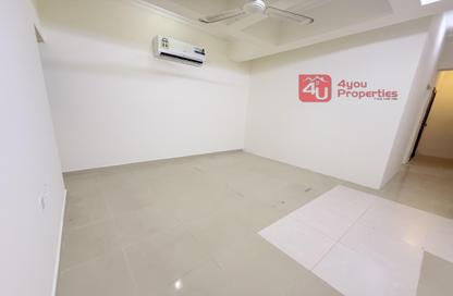 Apartment - 1 - 1 for rent in Um Al Hasam - Manama - Capital Governorate