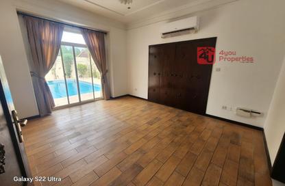 Villa - 3 - 3 for rent in Saar - Northern Governorate