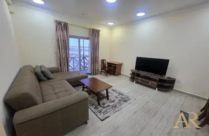 Apartment - 1 Bedroom - 2 Bathrooms for rent in Busaiteen - Muharraq Governorate