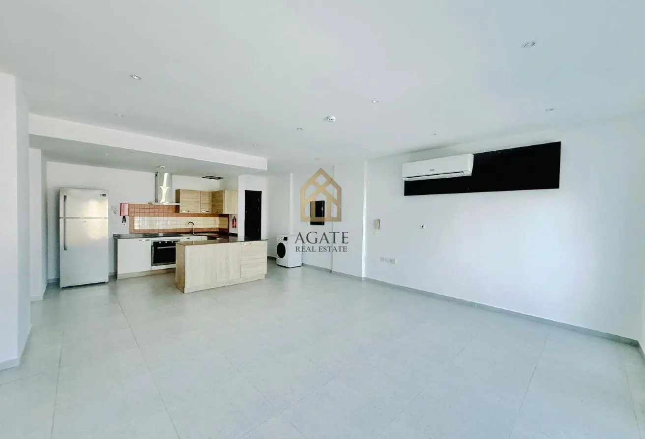 58292939 - Property Main Image