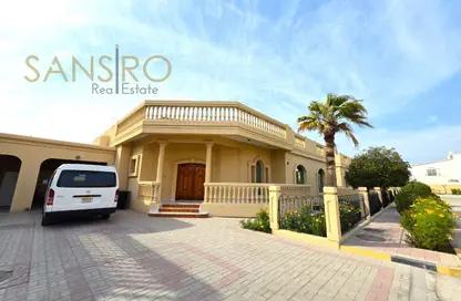 Villa - 3 Bedrooms - 3 Bathrooms for rent in Janabiya - Northern Governorate