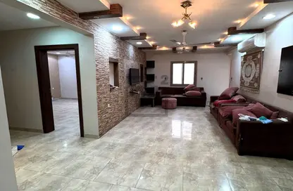 Whole Building - 7+ Bedrooms - 7+ Bathrooms for sale in Karrana - Northern Governorate