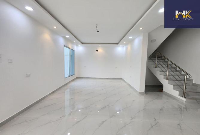 56125853 - Property Image 3