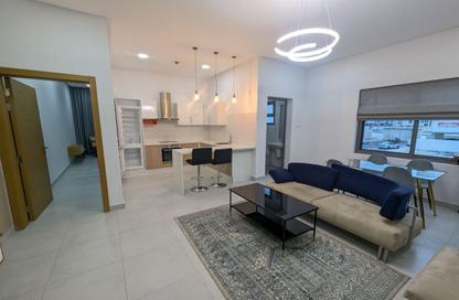 Apartment - 1 Bedroom - 2 Bathrooms for rent in Janabiya - Northern Governorate
