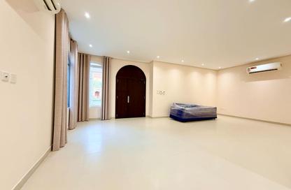 Villa - 4 Bedrooms - 4 Bathrooms for rent in Al Jasra - Northern Governorate Villa - 4 Bedrooms - 4 Bathrooms for rent in Al Jasra - Northern Governorate