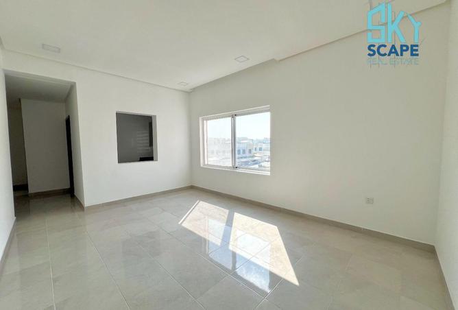 53007330 - Property Image 2