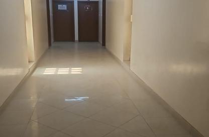 عمارة بالكامل - استوديو - 8 حمامات للبيع في سلماباد - المحافظة الوسطى