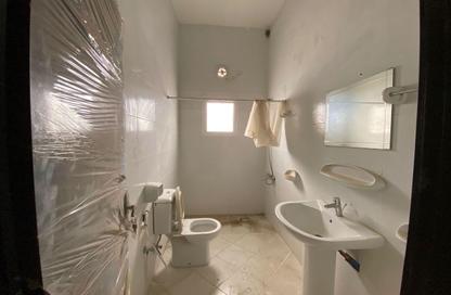 Apartment - 1 Bedroom - 2 Bathrooms for rent in Jurdab - Central Governorate