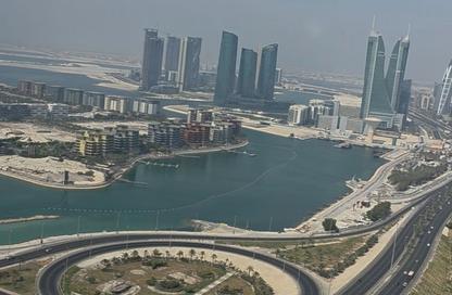 Apartment - 3 Bedrooms - 4 Bathrooms for rent in Abraj Al Lulu - Manama - Capital Governorate
