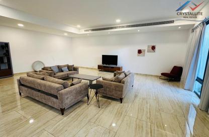 Villa - 4 Bedrooms - 5 Bathrooms for rent in Saar - Northern Governorate