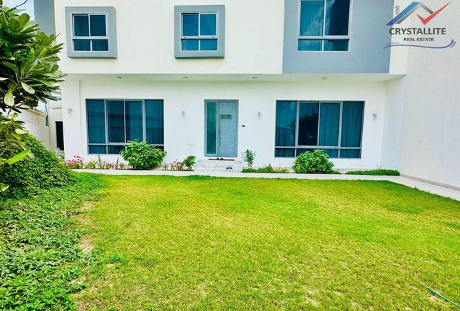 53518370 - Property Main Image