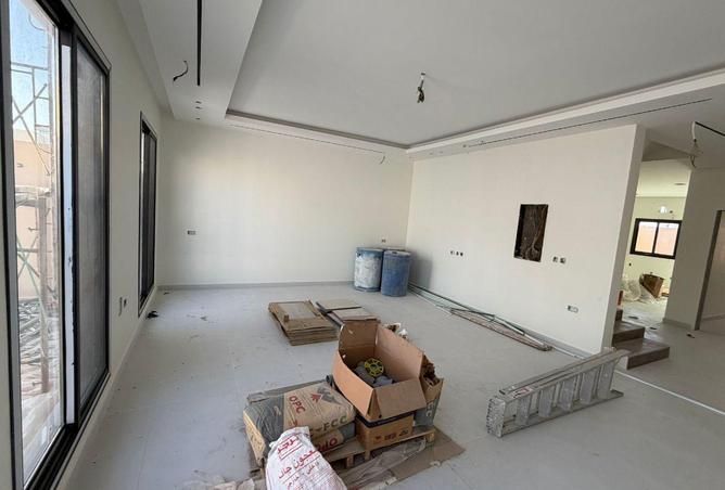 996636 - Property Image 2