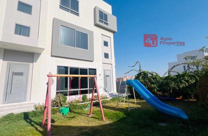 Villa - 4 Bedrooms - 5 Bathrooms for rent in Saar - Northern Governorate