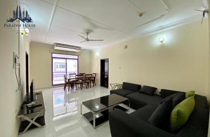 Apartment - 2 - 2 for rent in Al Juffair - Capital Governorate