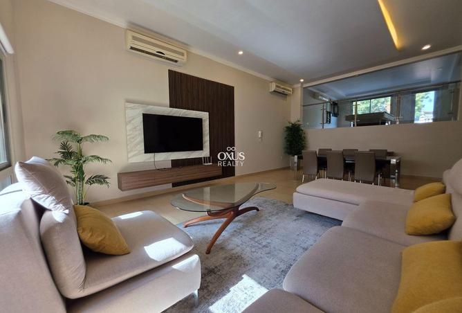 999630 - Property Image 2