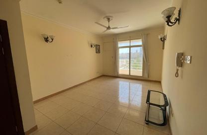 Apartment - 2 Bedrooms - 2 Bathrooms for rent in Mahooz - Manama - Capital Governorate Apartment - 2 Bedrooms - 2 Bathrooms for rent in Mahooz - Manama - Capital Governorate