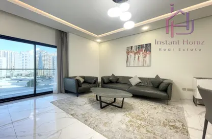 Apartment - 2 Bedrooms - 2 Bathrooms for rent in Al Juffair - Capital Governorate