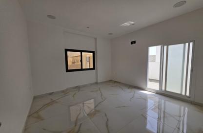 Whole Building - 7+ Bedrooms - 7+ Bathrooms for sale in Sanad - Central Governorate