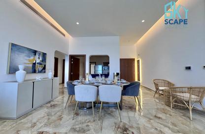 Apartment - 2 Bedrooms - 4 Bathrooms for rent in Seef - Capital Governorate