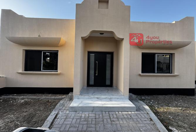 52327530 - Property Main Image