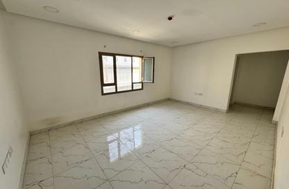 Office Space - Studio - 2 Bathrooms for rent in Salmabad - Central Governorate