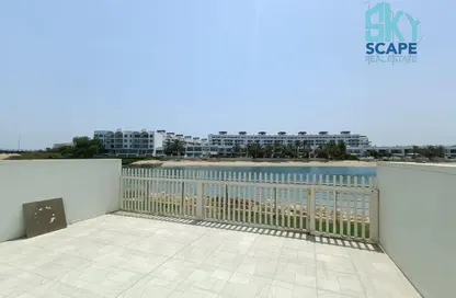 Villa - 3 Bedrooms - 4 Bathrooms for rent in Amwaj Avenue - Amwaj Islands - Muharraq Governorate